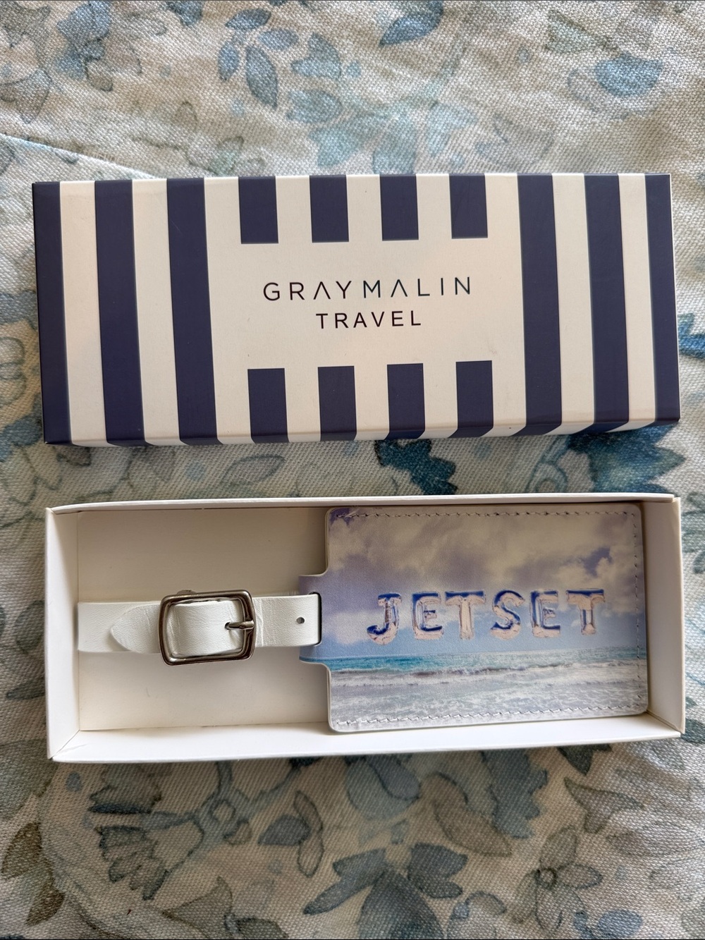 Gray Malin Jetset Luggage Tag in Blue and White